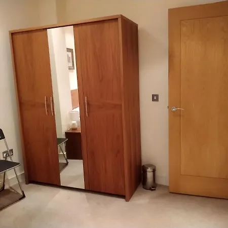 Alloggio in famiglia Spacious Luxury Room, Close To Everything. *